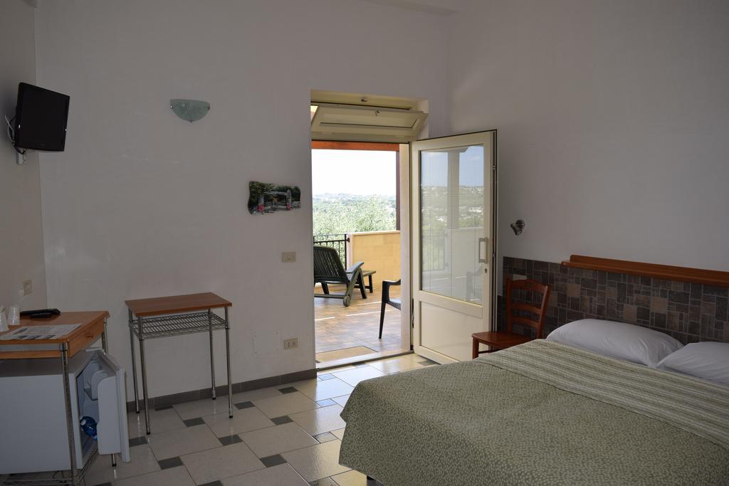 Bed & Breakfast La Collinetta Locorotondo Εξωτερικό φωτογραφία