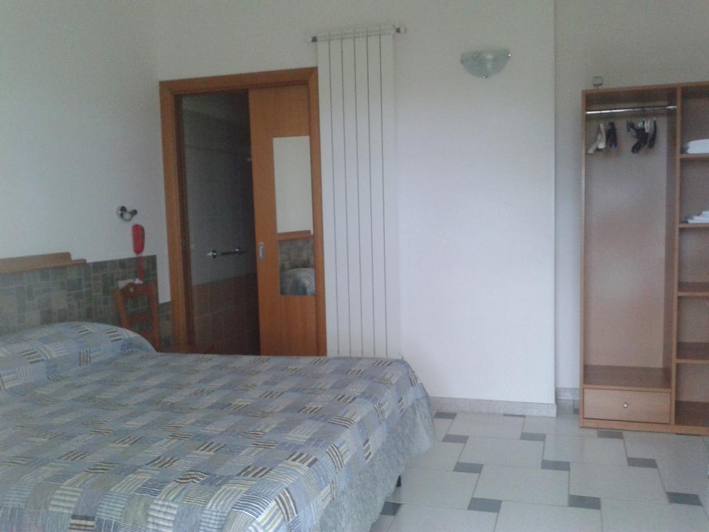 Bed & Breakfast La Collinetta Locorotondo Δωμάτιο φωτογραφία